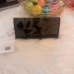 Miu MiuStudded Long wallet