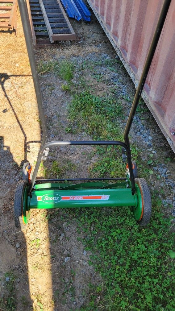 Scots 20inch Reel Mower