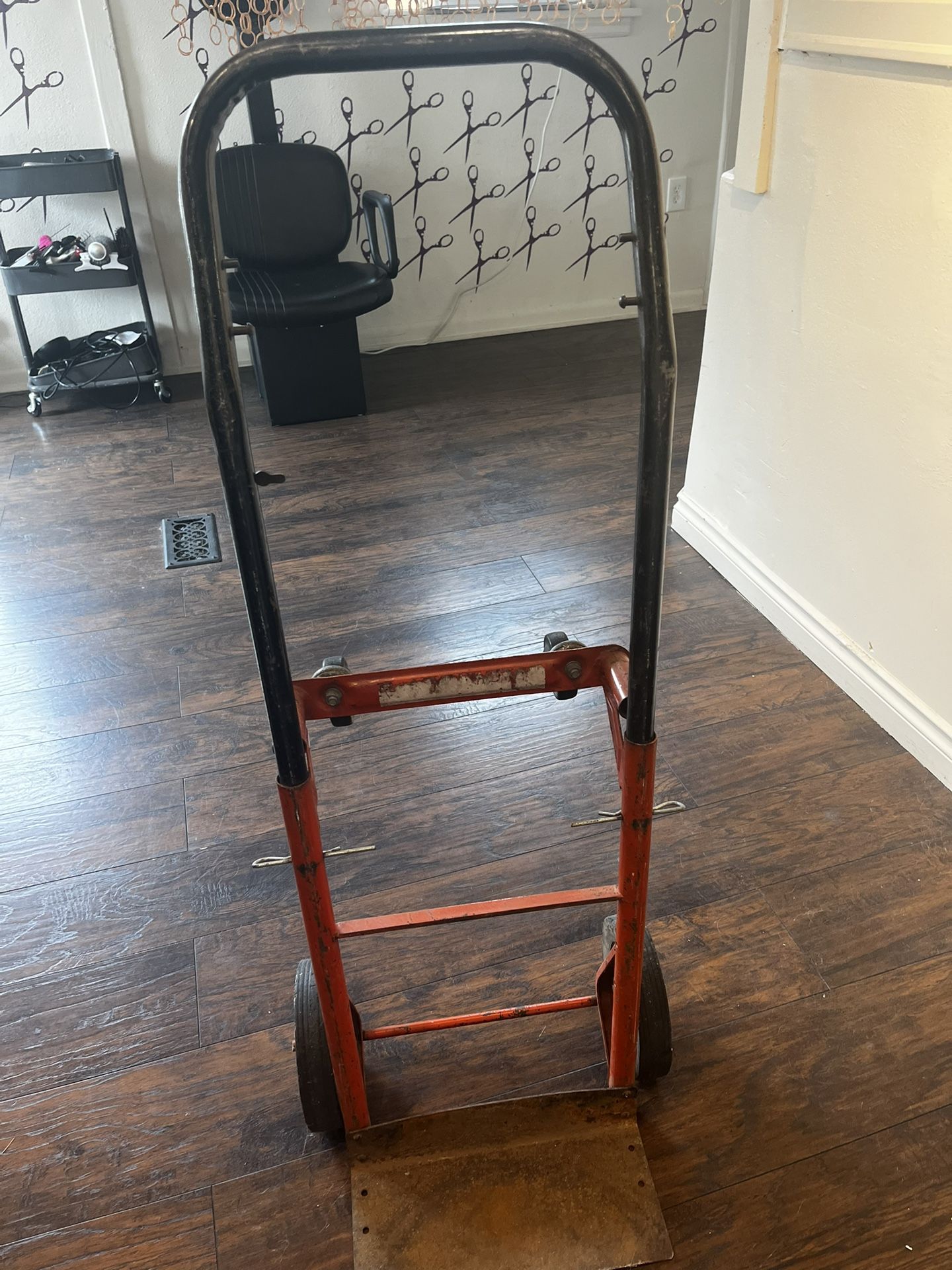 HANDTRUCK