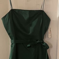 Adrianna Papell Forest Green Prom Dress 
