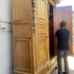 Gorgeous 8.5’ High Antique 19th Century Carved Wood Knock Down Linen Cabinet Wardrobe w/ Keys