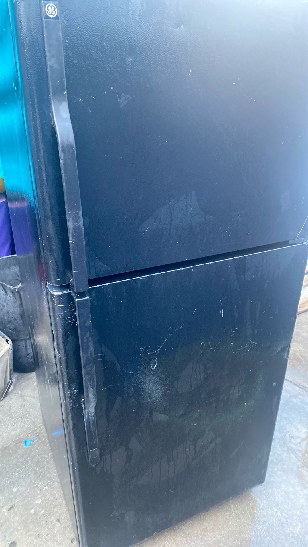 Refrigerator 