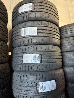 305/35/R24 marca ARISUN las 4 llantas nuevas instaladas y balanceadas