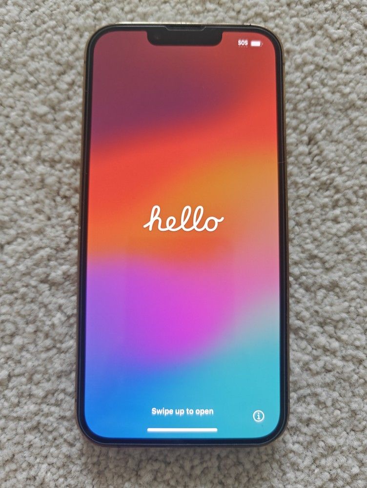 iPhone 13 Pro Rose Gold 256gb w/ Case and Screen Protector Unlocked