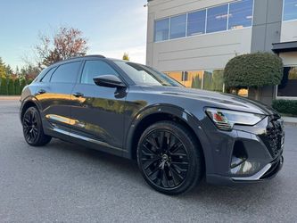 2024 Audi Q8 e-tron