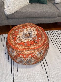 Round Boho Floral Ottoman Pouf