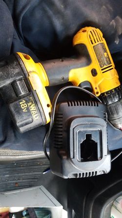 Dewalt Power Drilll 18v Battery