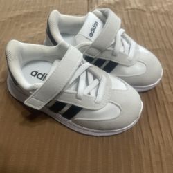 Toddler Adidas Size 8