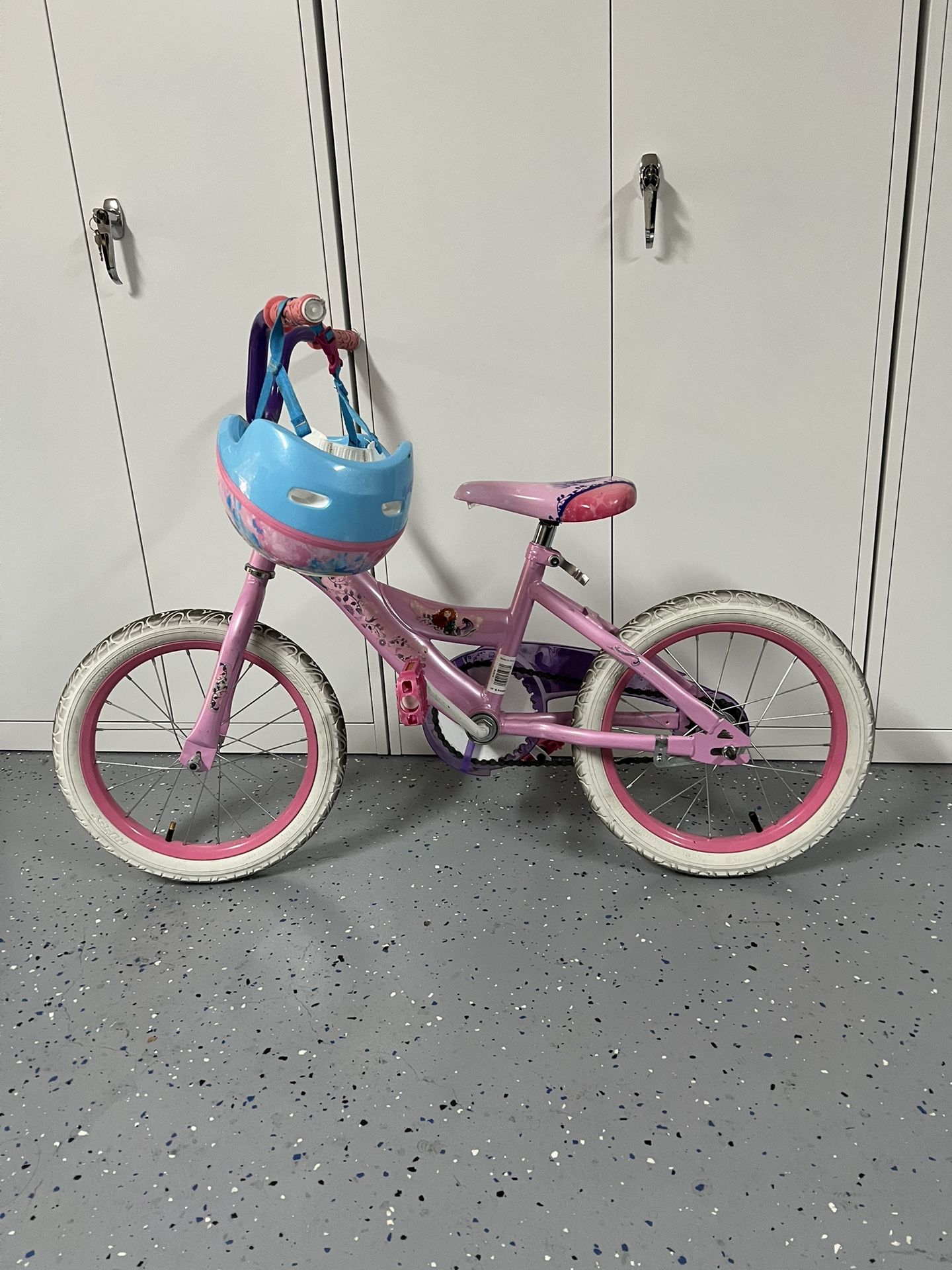 16" Girls Princess Bike & Helmet