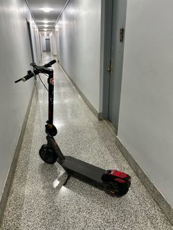YADEA KS6 Pro Electric Kick Scooter 500W, 34-40 Mi Range, 20 MPH with Charger
