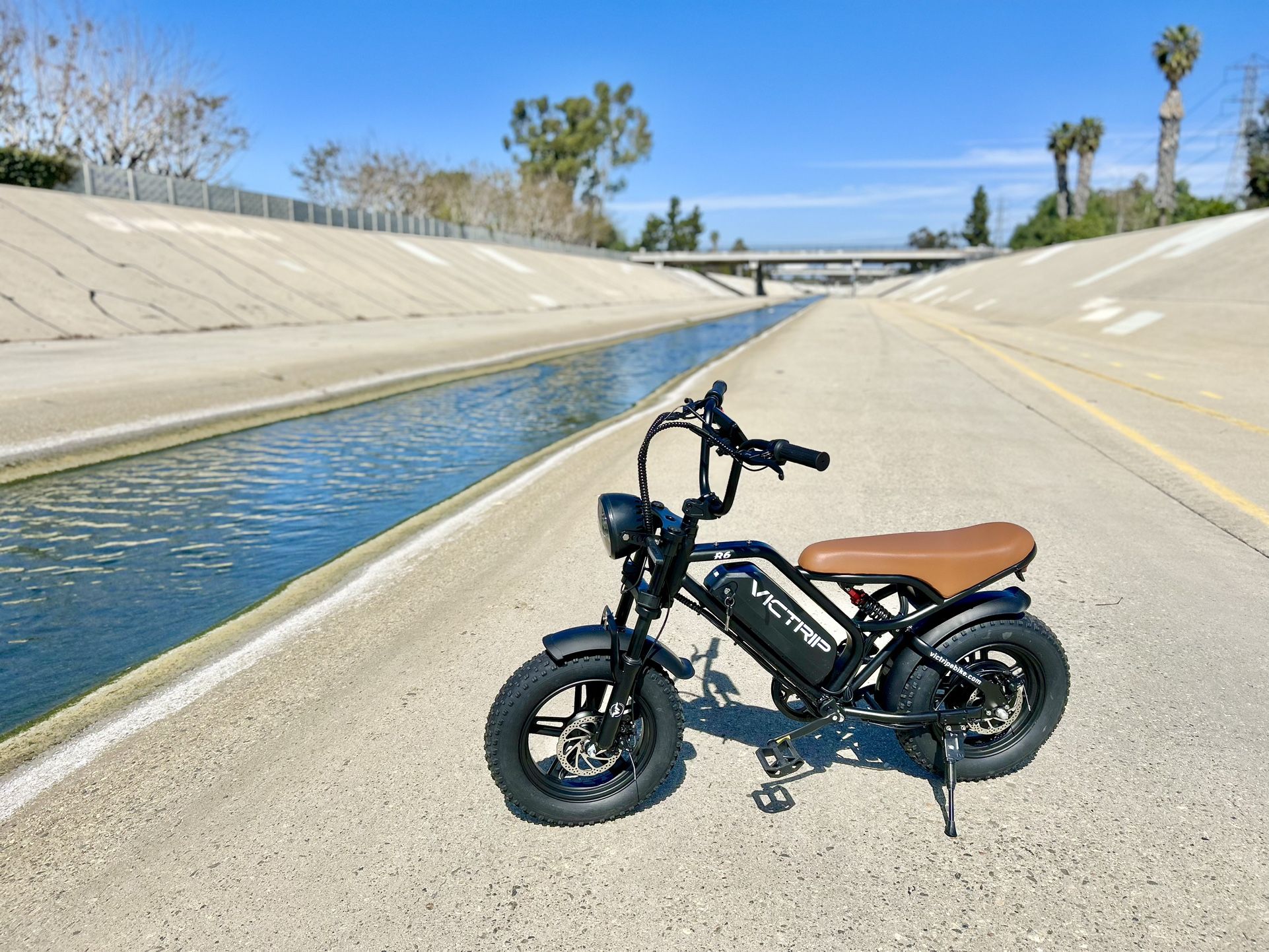 2025 Victrip R6 E-Bike FIRM