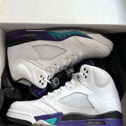 Jordan 5 grape (2013)