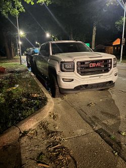 2016 GMC Sierra