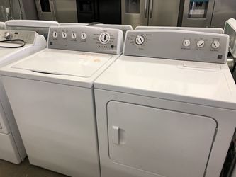 Kenmore washer and dryer electric set