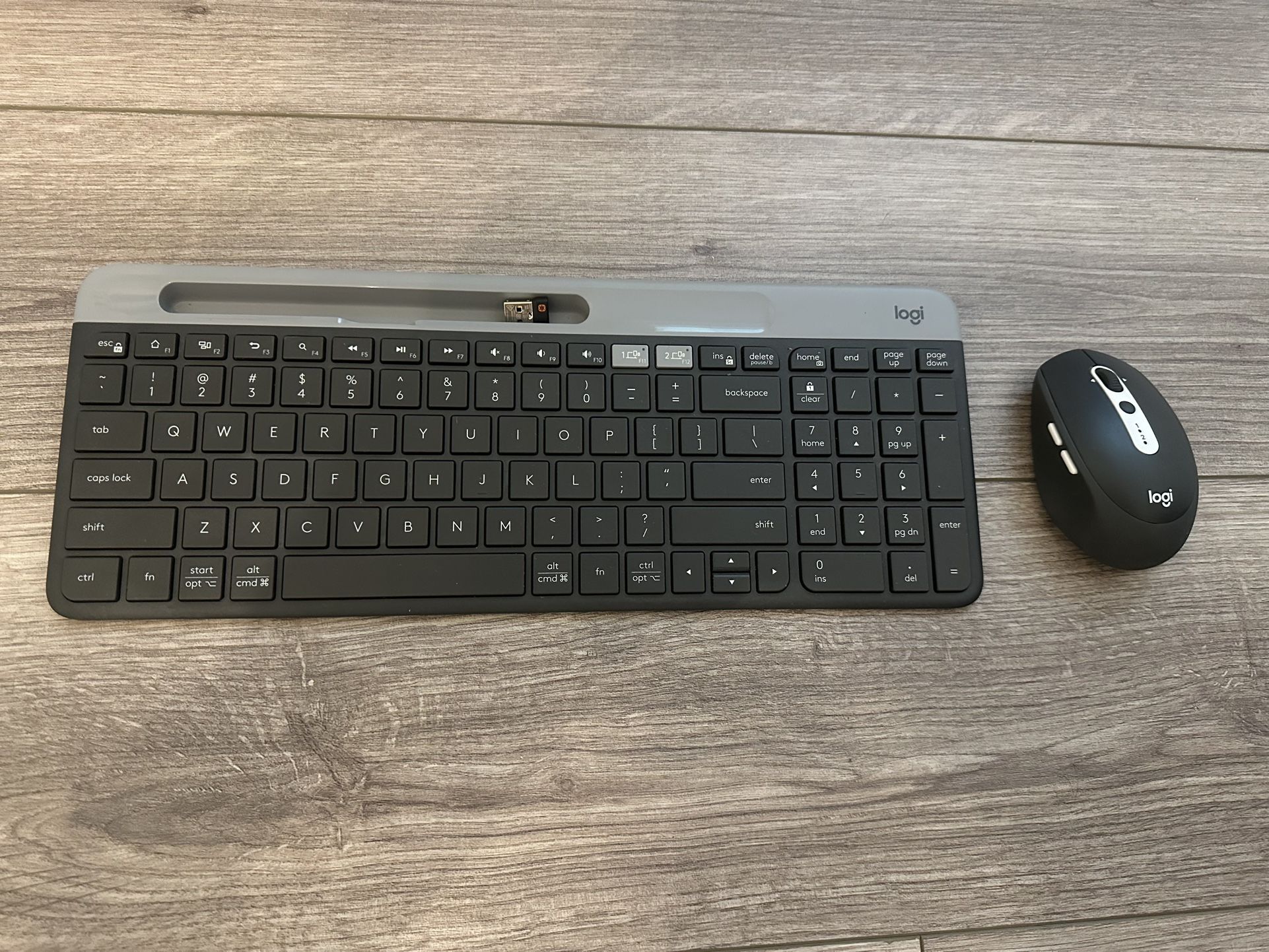 Logitech Wireless Mouse And Keyboard 