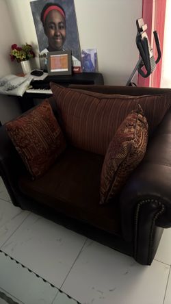 Brown Living room set