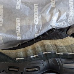 Nike Air Max 95 SP Undefeated Geo La Brea Medium Olive 