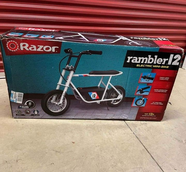 Air-Filled Tires, 250-watt Motor,
Retro Style Electric Minibike for
Ages 13 and Up