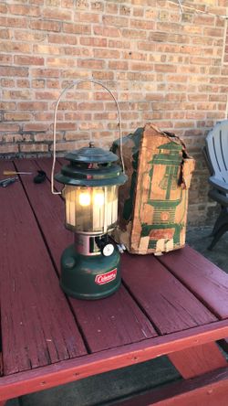 Vintage Coleman Two Mantle Green Lantern