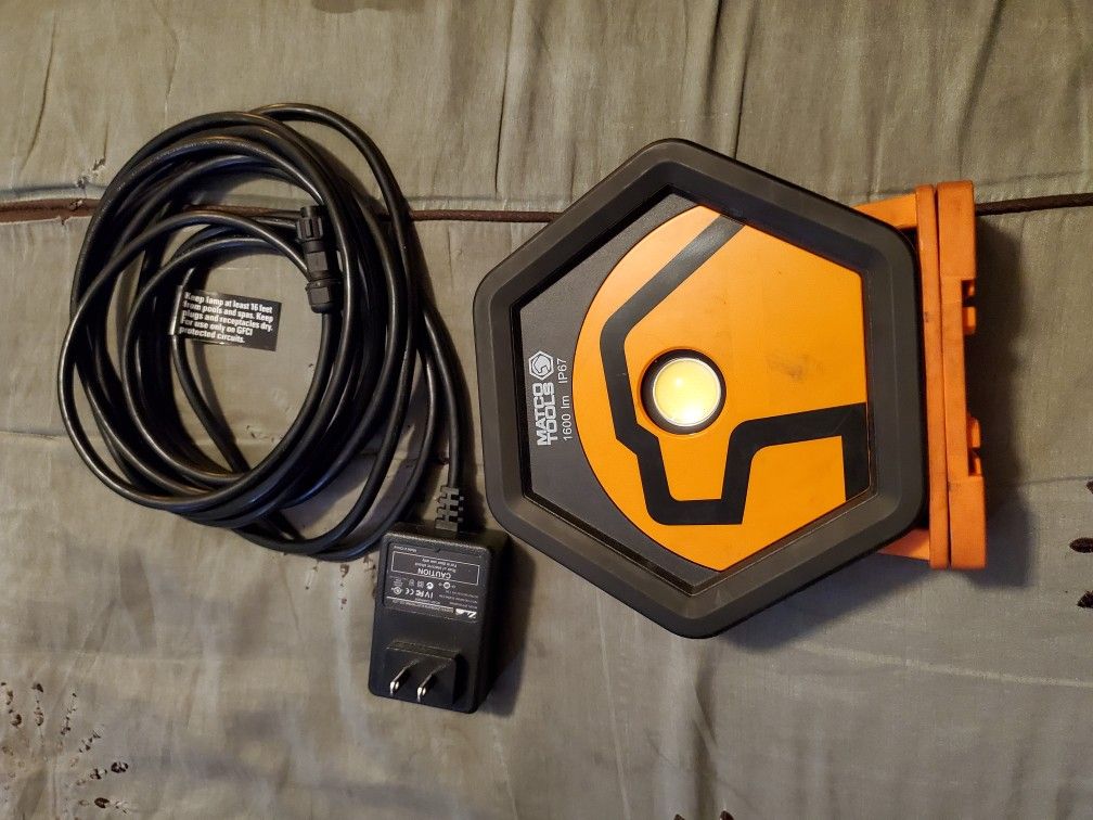 Matco floodlight 1600 lumens