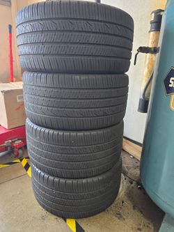265/35R18 97Y used x4