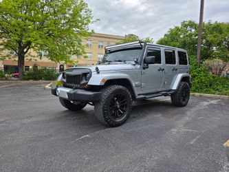2013 jeep wrangler sahara