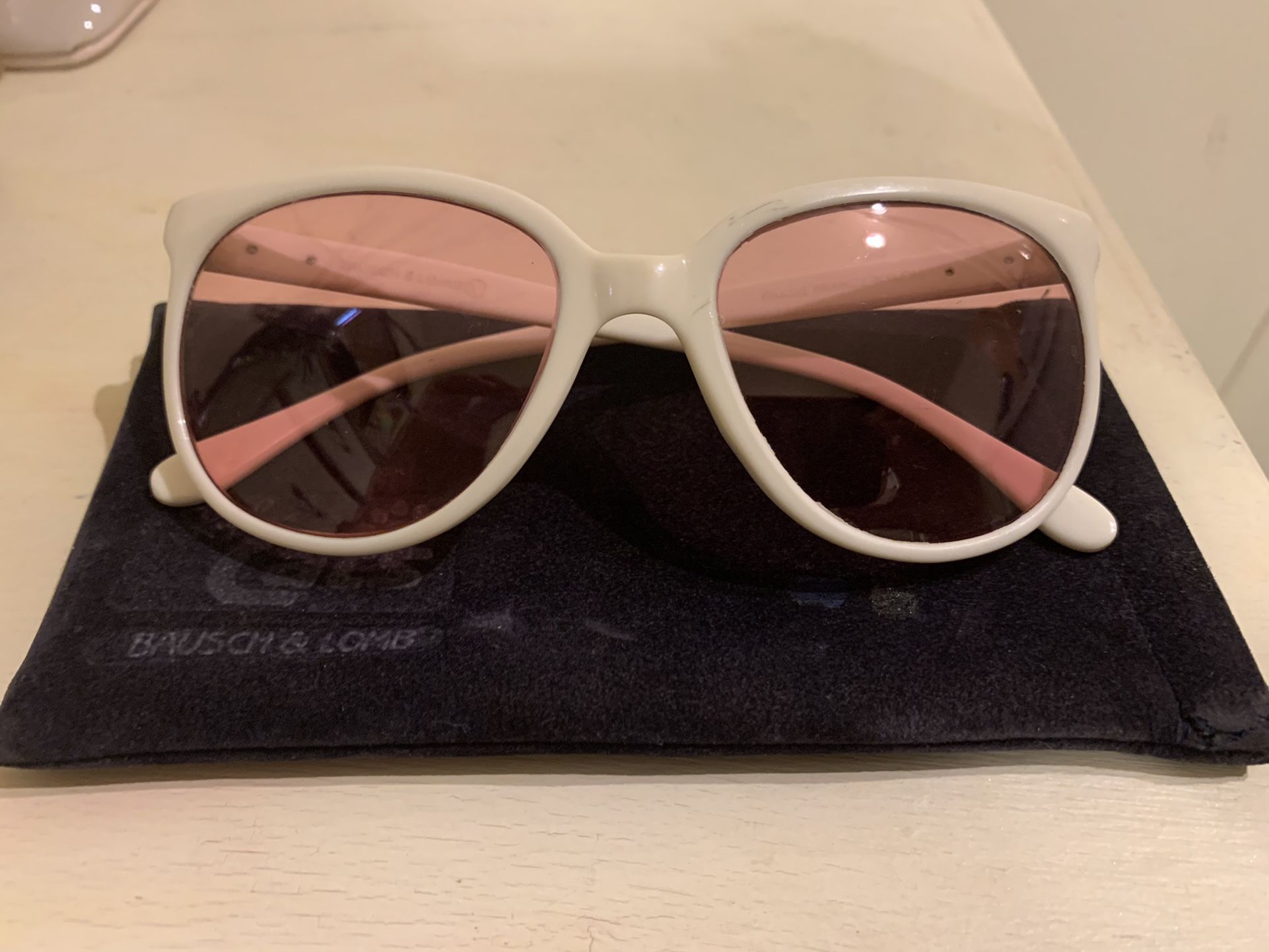 Vintage Ray Ban Cats 1000 Sunglasses White pink 80s