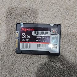 256 GB SSD