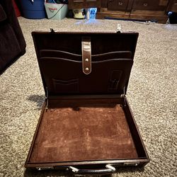 Vintage Gucci Leather Briefcase