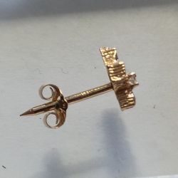 14k Yellow Gold With Diamond Single Earring 