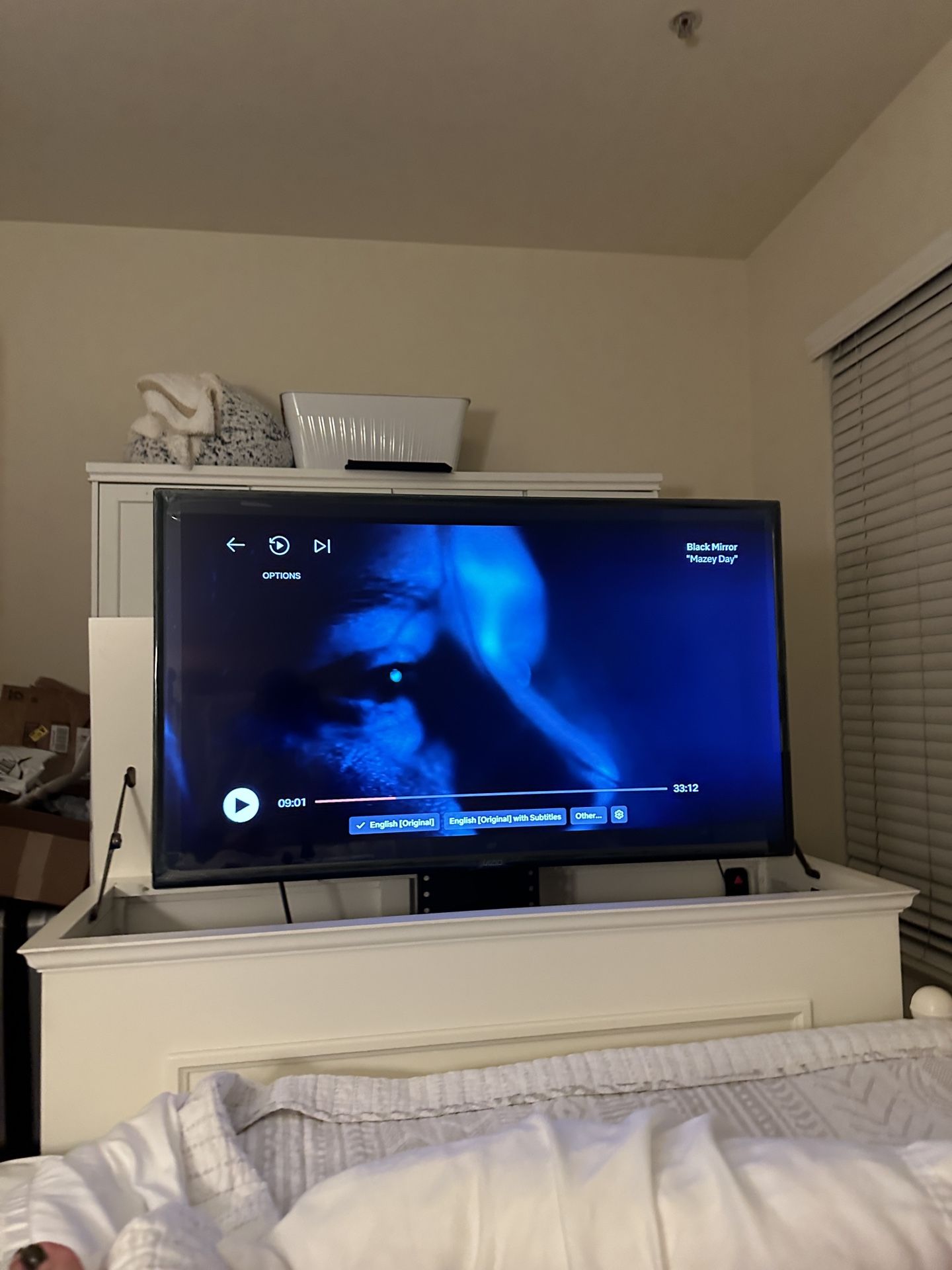 TV Lift Cabinet for Flat Screen TVs -TV not Included