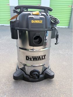 DeWalt 8 gallon wet/dry vacuum