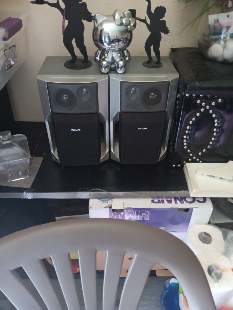 Speakers 