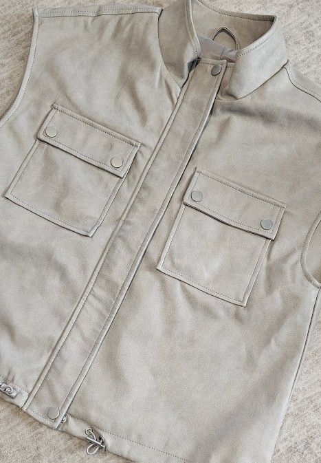 New Light Grey Bagatelle Collection NY Vest - Size Women's Medium