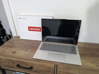 Lenovo Chromebook Plus 14" OLED (MediaTek / 16GB RAM / 256GB)