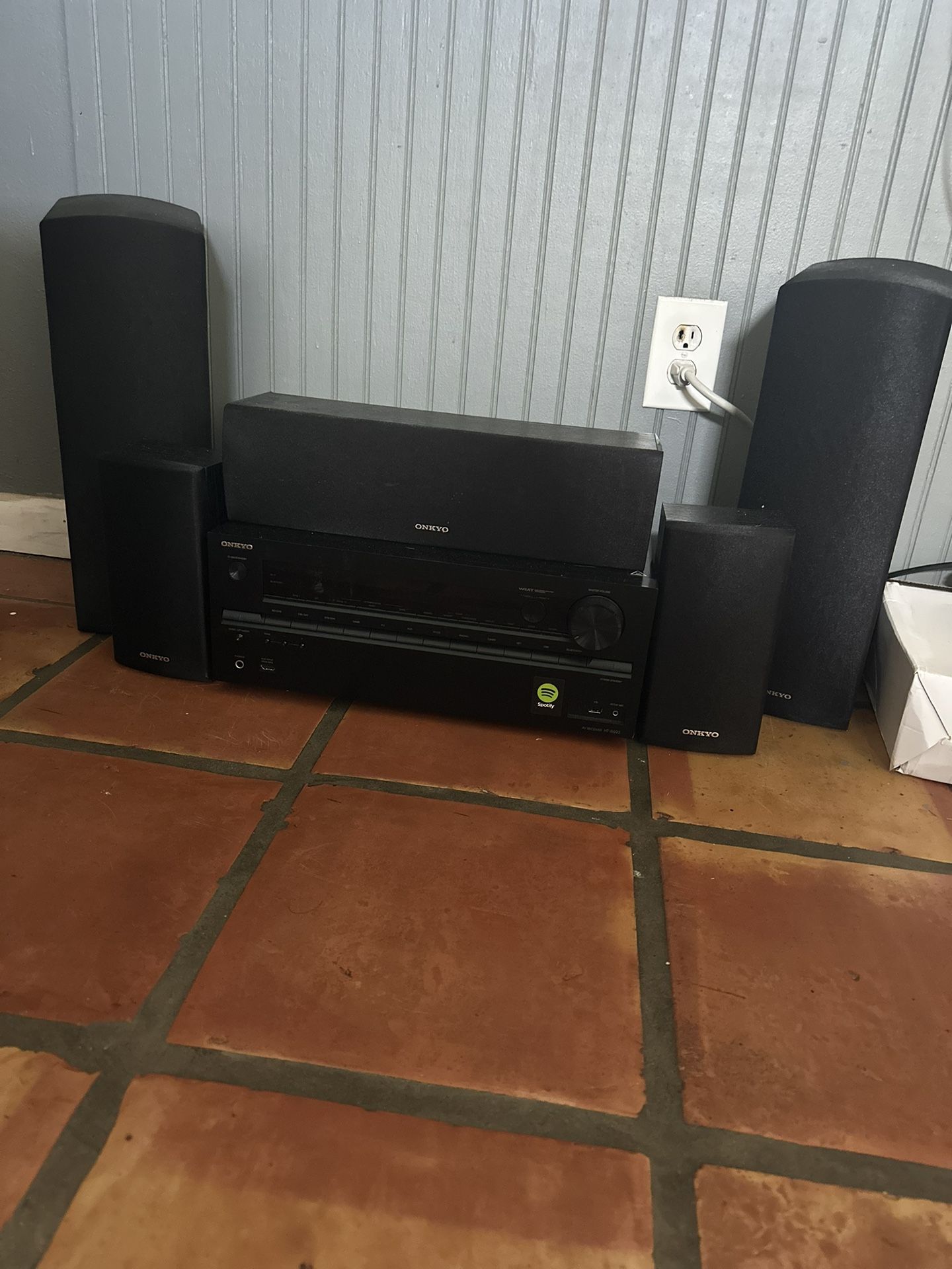 Onkyo Stereo System Bluetooth