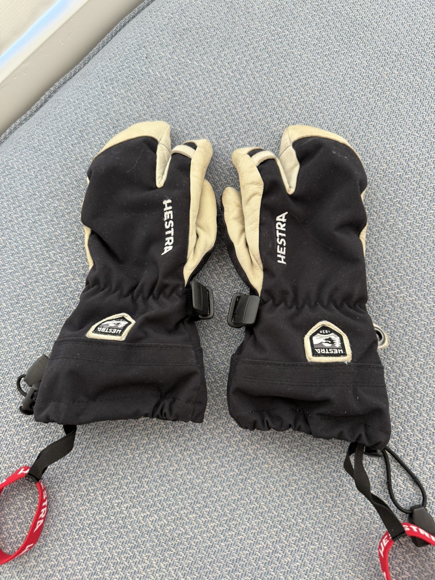 Hestra Mittens Size 6