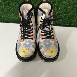 Dr. Martens Floral Girls Size 13 