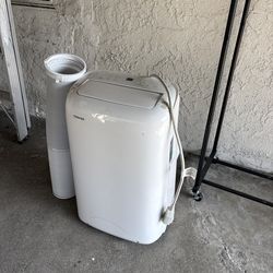 Portable air conditioner