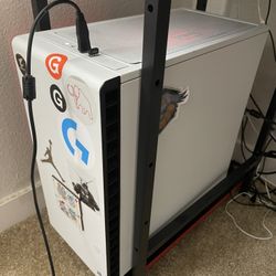 Low End Gaming Pc With Monitors