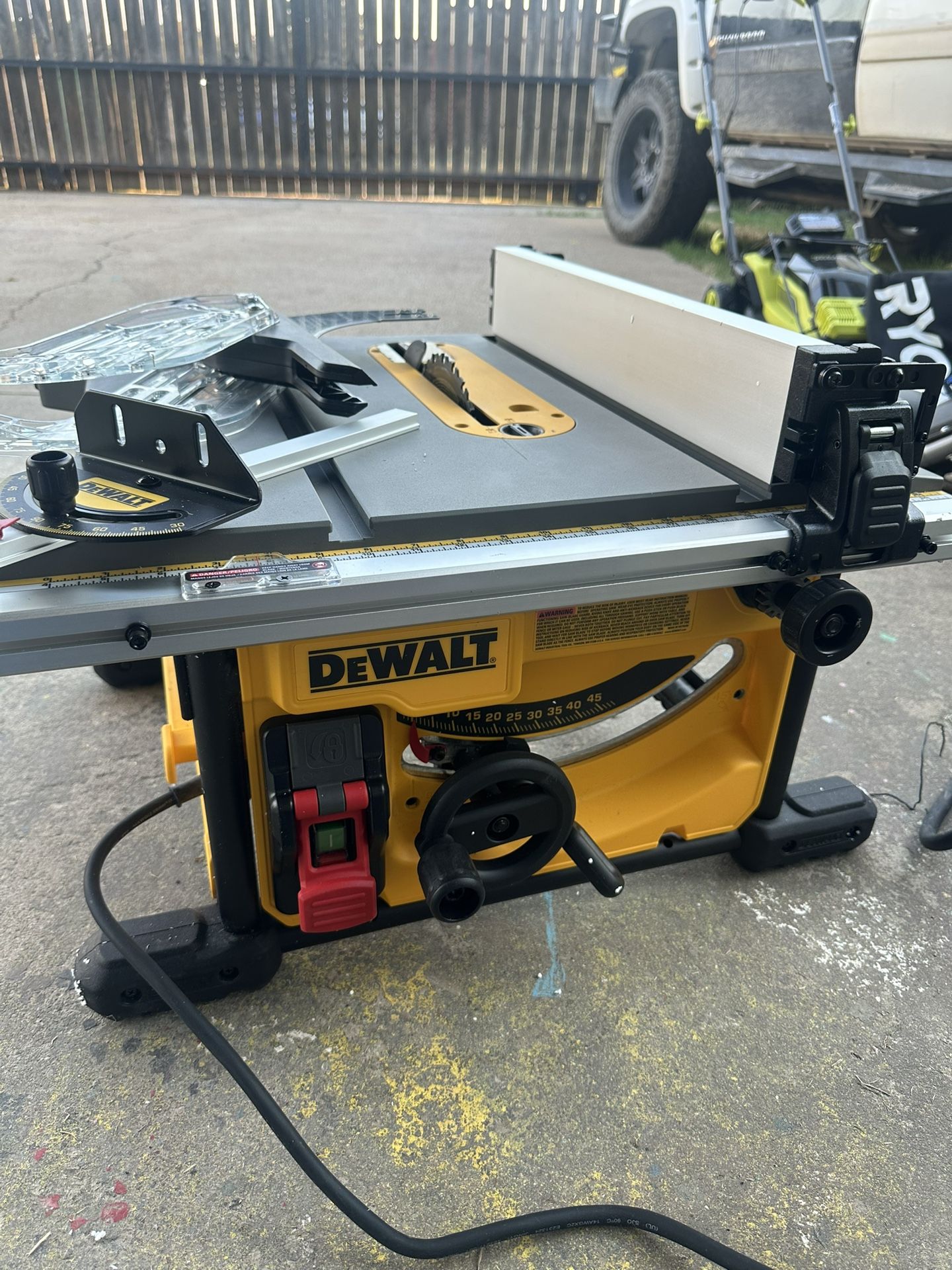 Dewalt Table Saw