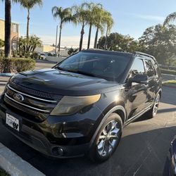 2015 Ford Explorer