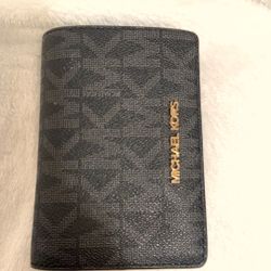 Michael Kors Small Wallet 