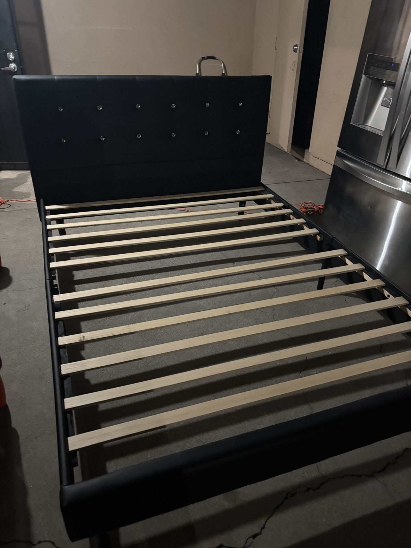 queen size bed frame