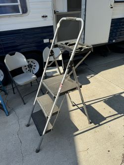 Werner 3 Step Ladder with tool Tray