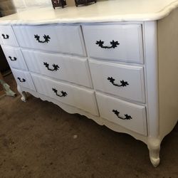 Dresser  Good  Condition 
