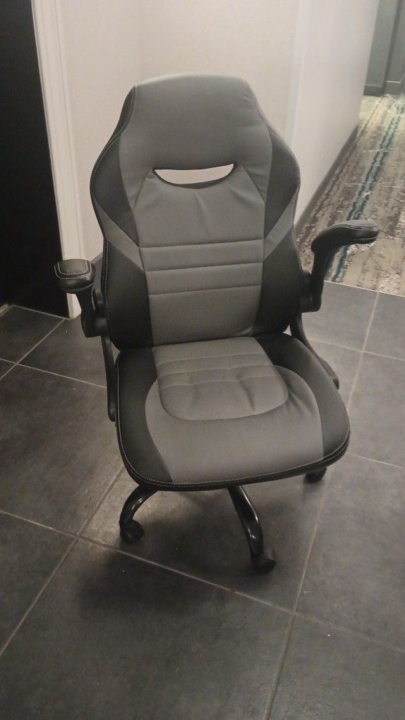 Office Chair Very Good Condition