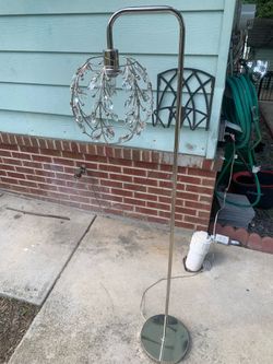 Light Chrome Sphere Stand
