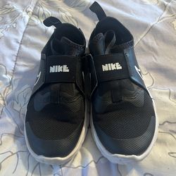 Nike Flex Runner 2 Kids 1Y