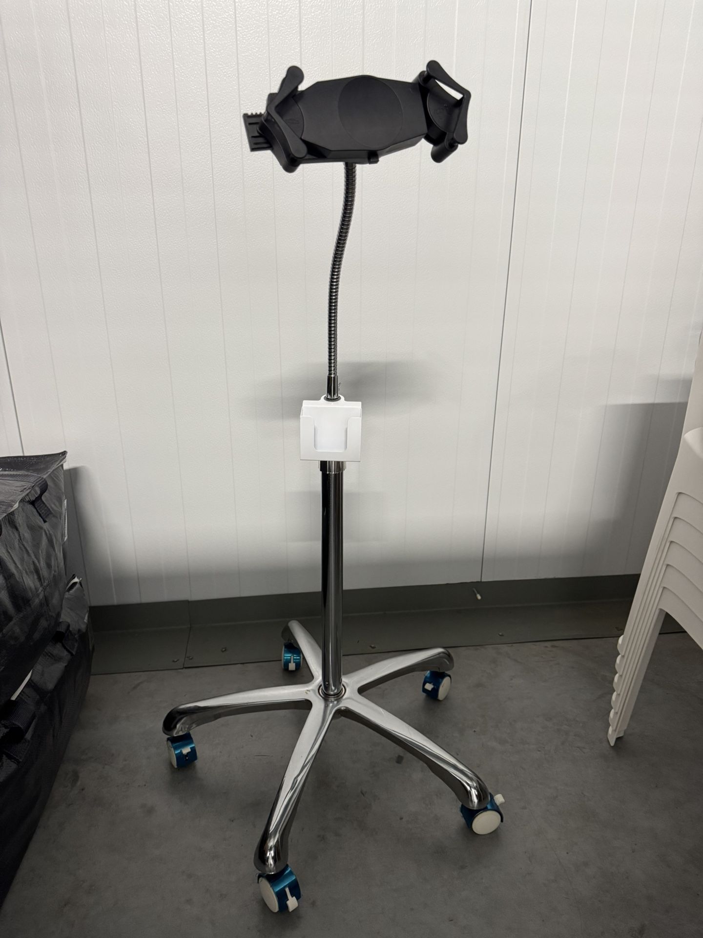 📱 Rolling Tablet Stand - $50